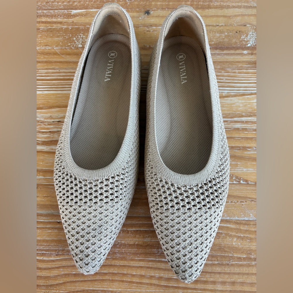 Women's Viviana Pointed Knit Ballet Flats — Beige